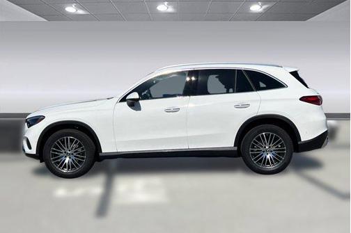 2026 Mercedes-Benz GLC 300 Base