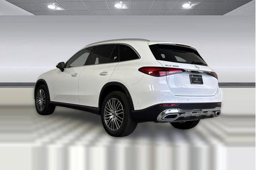 2026 Mercedes-Benz GLC 300 4MATIC