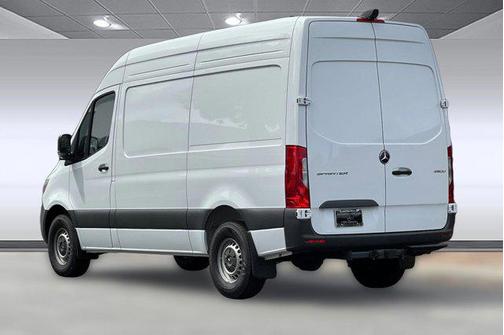 2025 Mercedes-Benz Sprinter 2500 Standard Roof