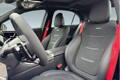 2026 Mercedes-Benz AMG C 43 4MATIC