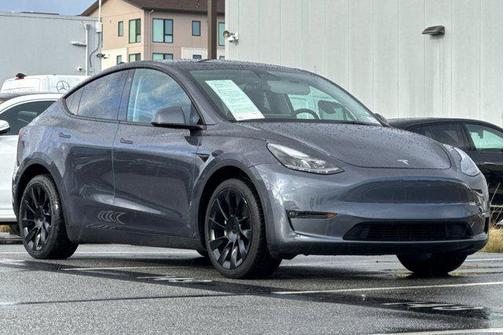 2023 Tesla Model Y Long Range Dual Motor All-Wheel Drive