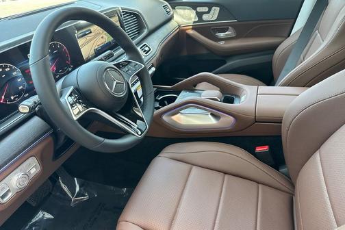 Obsidian Black Metallic 2026 Mercedes-Benz GLE 450 4MATIC