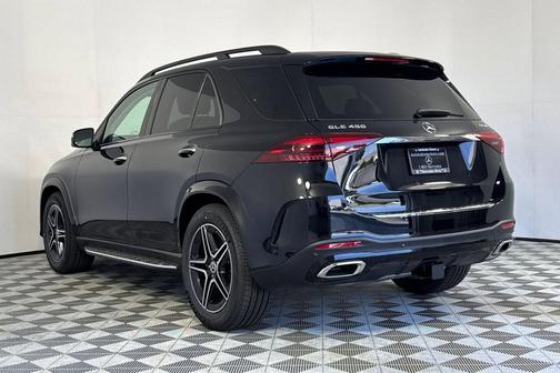 Obsidian Black Metallic 2026 Mercedes-Benz GLE 450 4MATIC