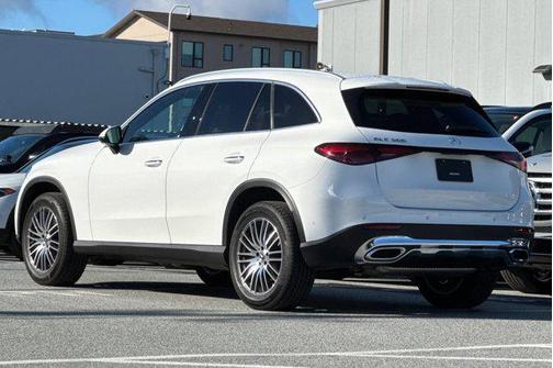 2025 Mercedes-Benz GLC 300 Base