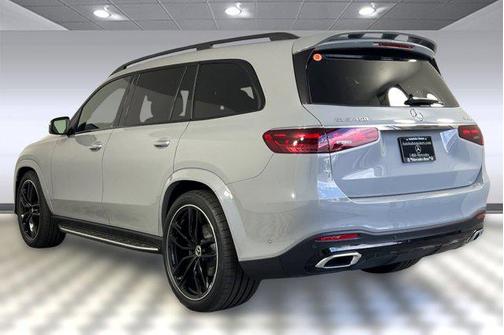 2026 Mercedes-Benz GLS 450 4MATIC