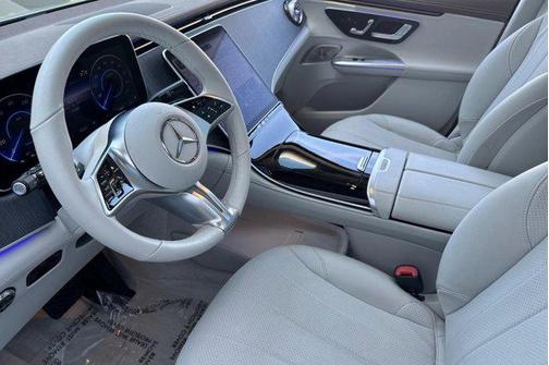 Polar White 2023 Mercedes-Benz EQE 350 4MATIC