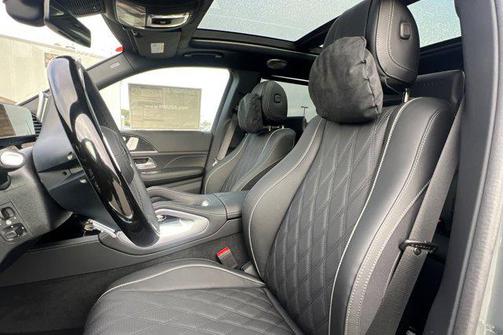 2026 Mercedes-Benz Maybach GLS 600 4MATIC