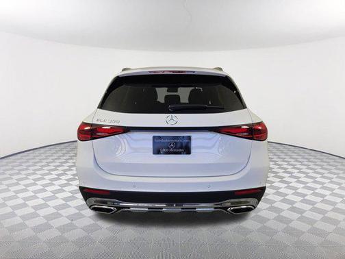 2025 Mercedes-Benz GLC 300 Base
