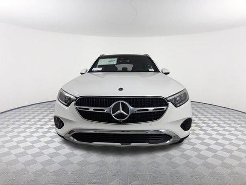 2025 Mercedes-Benz GLC 300 Base