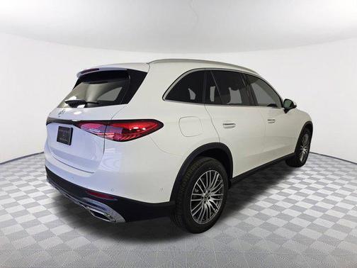 2025 Mercedes-Benz GLC 300 Base