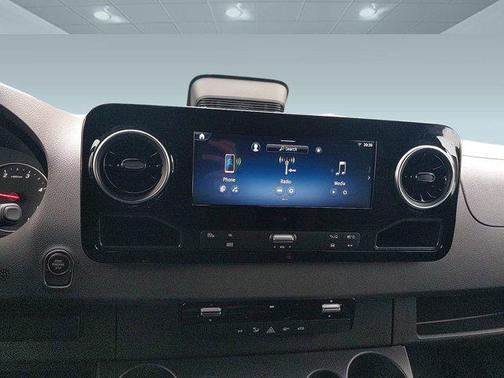 2025 Mercedes-Benz Sprinter 2500 High Roof