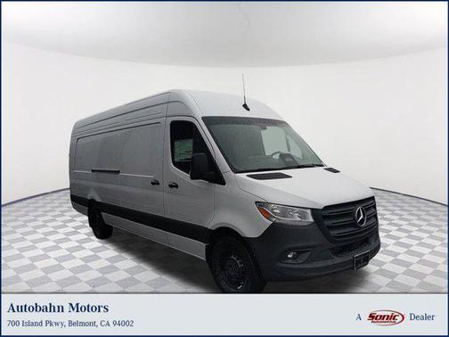 2025 Mercedes-Benz Sprinter 2500 High Roof