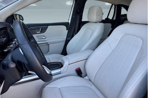 Polar White 2024 Mercedes-Benz GLA 250 Base