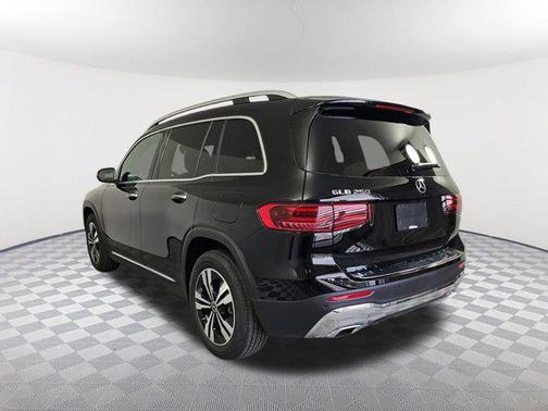 2025 Mercedes-Benz GLB 250 Base