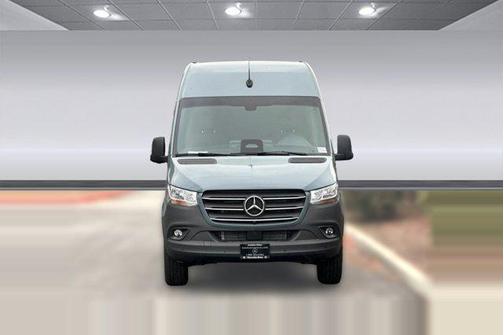 2026 Mercedes-Benz Sprinter 2500 Standard Roof