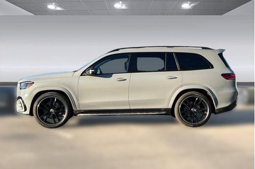2026 Mercedes-Benz GLS 450 4MATIC
