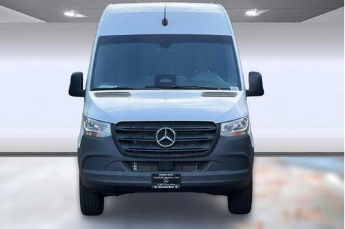 2025 Mercedes-Benz Sprinter 2500 Standard Roof