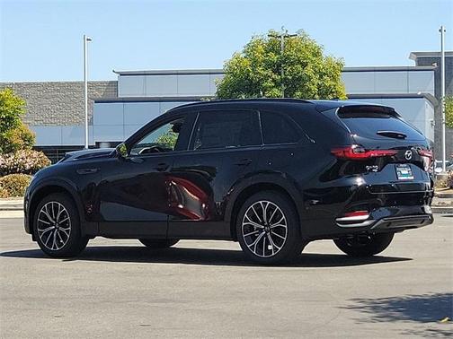 2025 Mazda CX-70 PHEV Premium Package