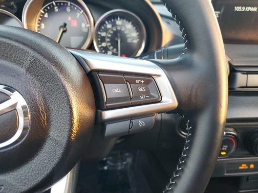 2025 Mazda MX-5 Miata Sport