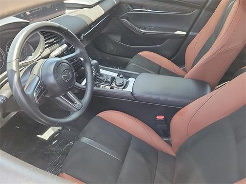 2025 Mazda Mazda3 CE T