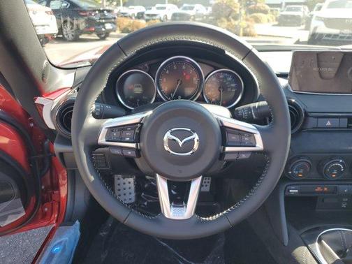 2026 Mazda MX-5 Miata 