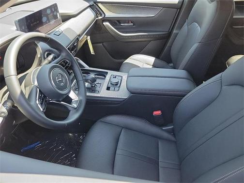2025 Mazda CX-90 PHEV Preferred Package