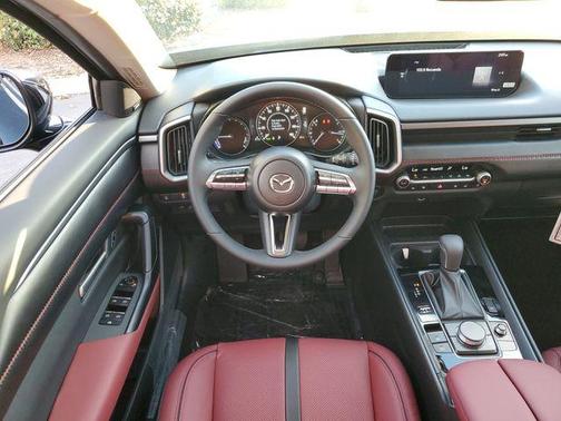 2026 Mazda CX-50 Premium