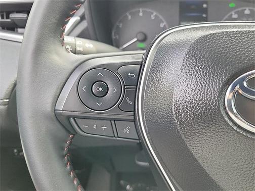2025 Toyota Corolla Cross Hybrid SE