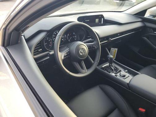 2026 Mazda Mazda3 FWD w/Preferred Package