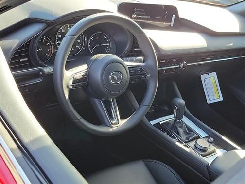 2025 Mazda Mazda3 FWD w/Preferred Package