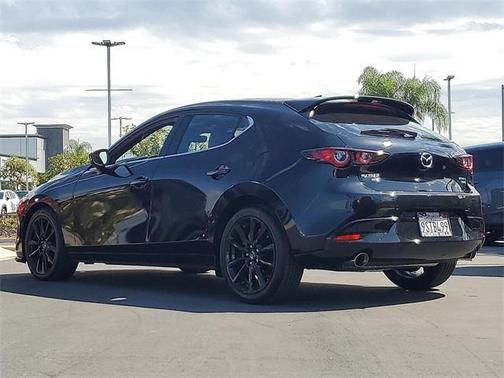 2025 Mazda Mazda3 Premium Plus