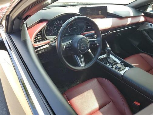 2025 Mazda Mazda3 Premium Plus
