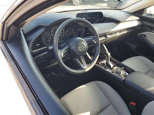 2025 Mazda Mazda3 FWD w/Preferred Package