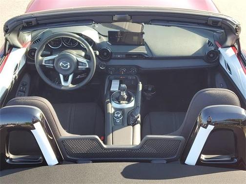 2025 Mazda MX-5 Miata Club