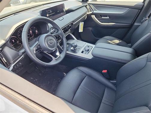 2025 Mazda CX-70 PHEV Premium Package