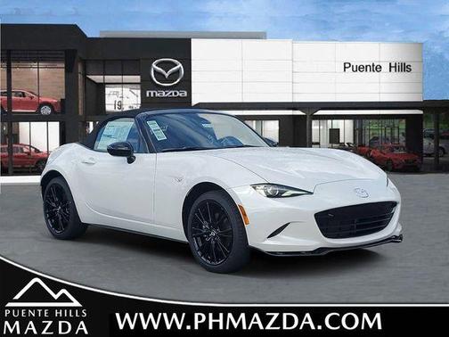 Snowflake White Pearl 2026 Mazda MX-5 Miata Club