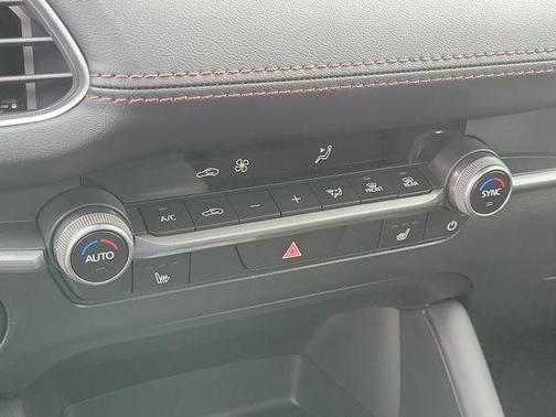 2026 Mazda Mazda3 FWD w/Preferred Package