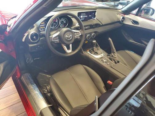 Soul Red Crystal Metallic 2026 Mazda MX-5 Miata Grand Touring