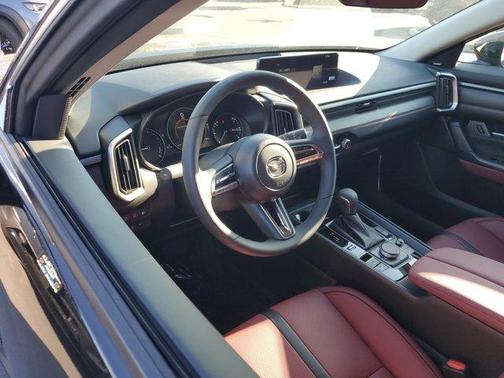 2026 Mazda CX-50 Premium