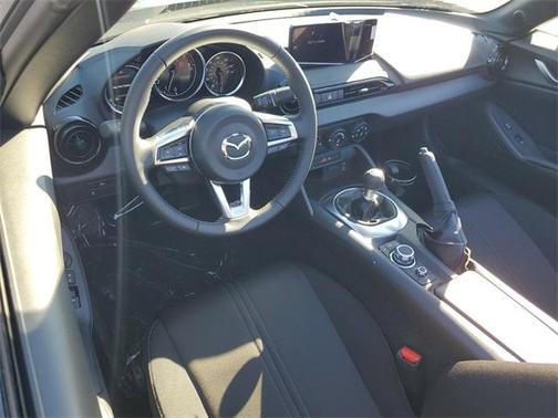 2025 Mazda MX-5 Miata Sport