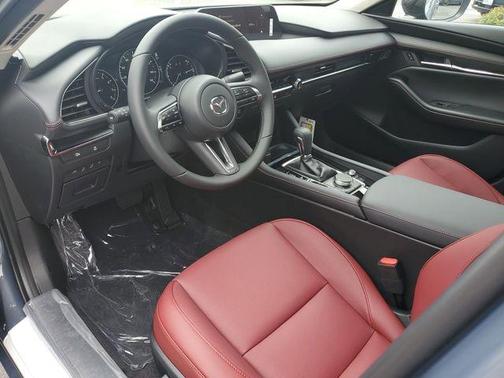 Polymetal Gray Metallic 2026 Mazda Mazda3 2.5 S Carbon Edition