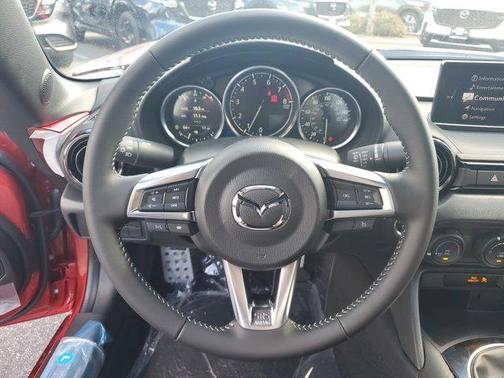 Soul Red Crystal Metallic 2026 Mazda MX-5 Miata Club