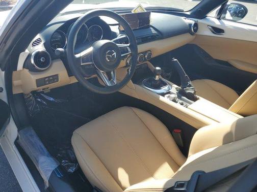Snowflake White Pearl 2026 Mazda MX-5 Miata Grand Touring