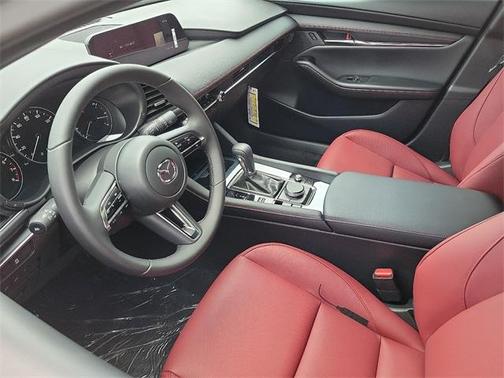 2025 Mazda Mazda3 2.5 S Carbon Edition