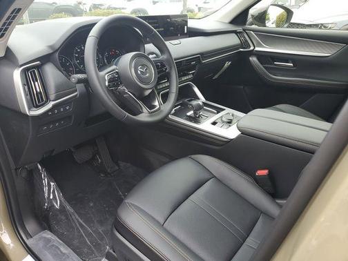 Zircon Sand Metallic 2026 Mazda CX-70 PF