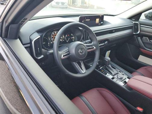 2026 Mazda CX-50 Premium