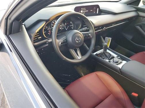 2026 Mazda Mazda3 2.5 S Carbon Edition