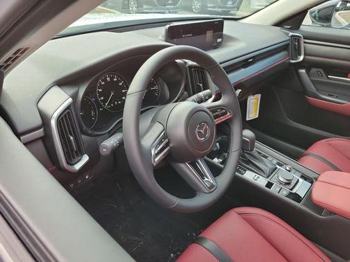 2026 Mazda CX-50 Premium
