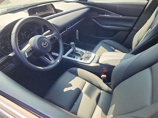 2025 Mazda CX-30 Select