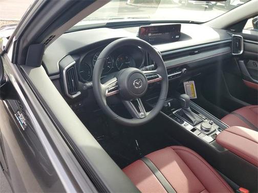 2026 Mazda CX-50 Premium